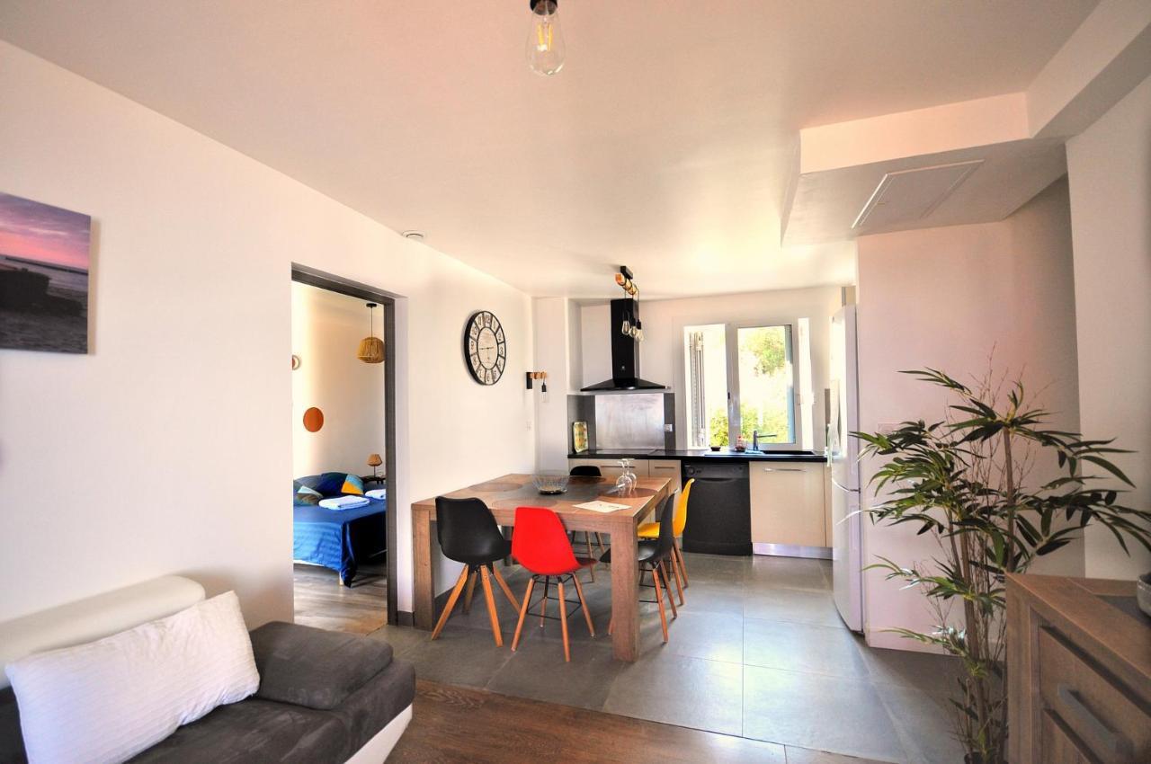 Chez Aline Et Jean Pierre Apartment Toga Bagian luar foto