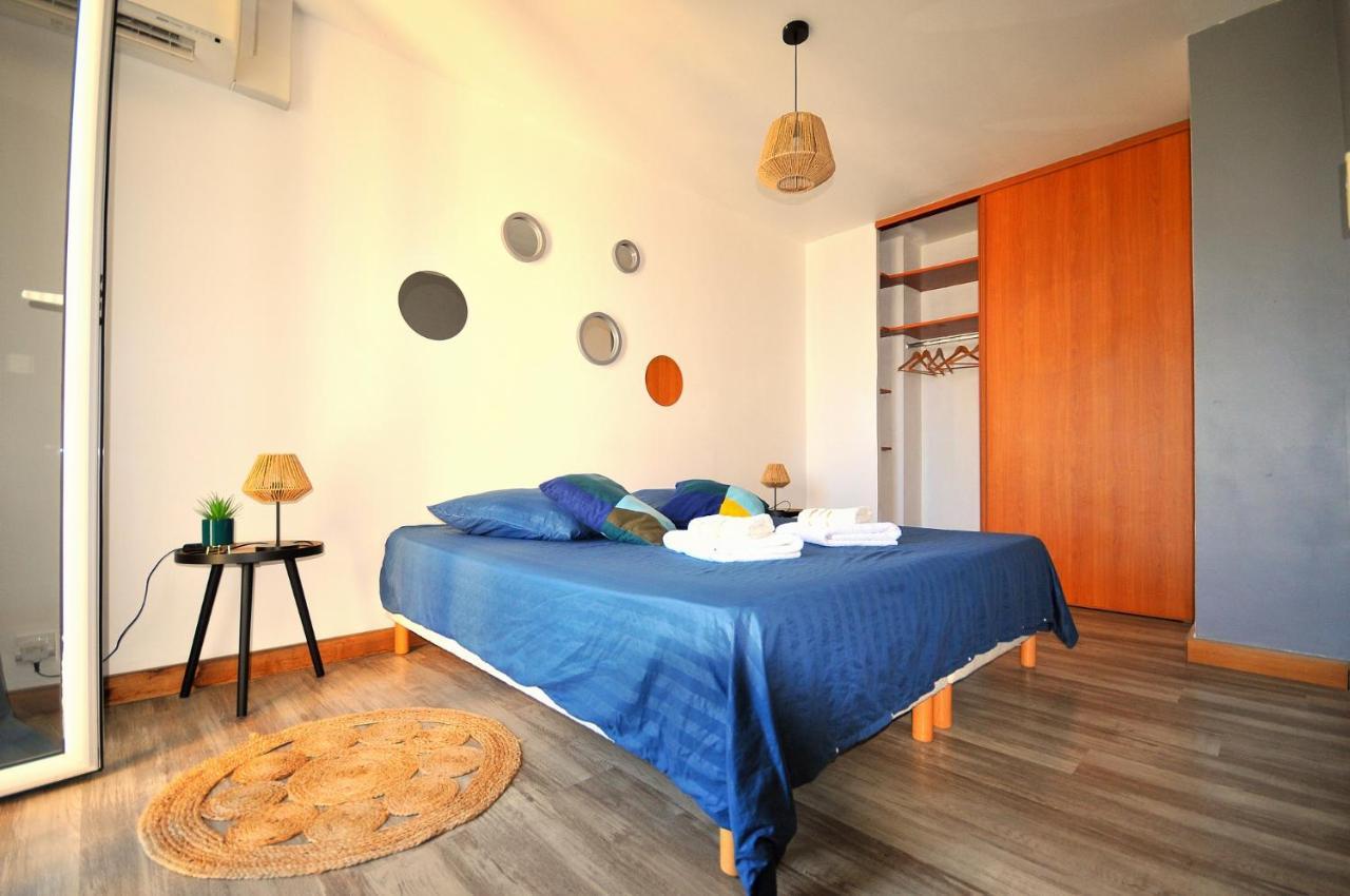 Chez Aline Et Jean Pierre Apartment Toga Bagian luar foto
